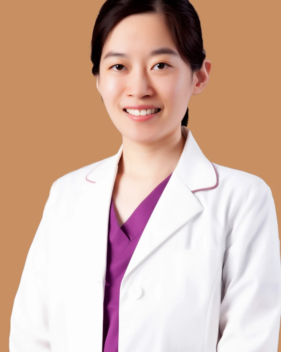 李玉红执业医师形象照